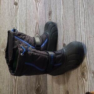 Sorel Black And Blue Youth Winter Rain Boots Size 4